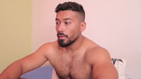 Snapshot of freddsexxx chatting on February 5, 2026, 2:33 pm FredSeXXX online show from February 5, 2026, 2:33 pm