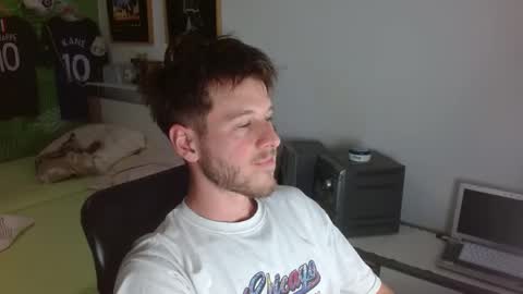 Snapshot of freddy_star chatting on April 29, 2026, 2:10 pm Frederick Perin online show from April 29, 2026, 2:10 pm