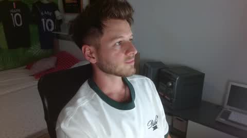 Snapshot of freddy_star chatting on May 15, 2026, 2:35 pm Frederick Perin online show from May 15, 2026, 2:35 pm