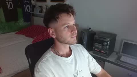 Snapshot of freddy_star chatting on June 13, 2026, 1:53 pm Frederick Perin online show from June 13, 2026, 1:53 pm