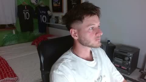 Snapshot of freddy_star chatting on June 16, 2026, 2:41 pm Frederick Perin online show from June 16, 2026, 2:41 pm