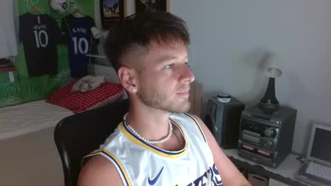 Snapshot of freddy_star chatting on July 8, 2026, 4:00 pm Frederick Perin online show from July 8, 2026, 4:00 pm