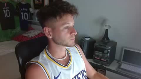 Snapshot of freddy_star chatting on July 9, 2026, 12:20 pm Frederick Perin online show from July 9, 2026, 12:20 pm