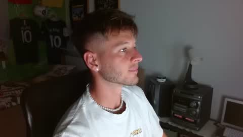 Snapshot of freddy_star chatting on July 13, 2026, 8:33 pm Frederick Perin online show from July 13, 2026, 8:33 pm