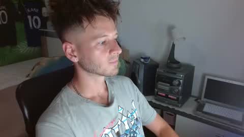 Snapshot of freddy_star chatting on July 17, 2026, 3:07 pm Frederick Perin online show from July 17, 2026, 3:07 pm