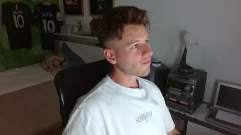 Snapshot of freddy_star chatting on July 26, 2026, 10:55 am Frederick Perin online show from July 26, 2026, 10:55 am