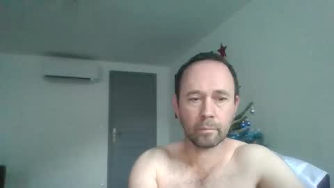 Snapshot of fredodu41 chatting on December 19, 2025, 2:57 pm fredodu41 online show from December 19, 2025, 2:57 pm