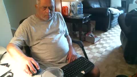 Snapshot of fredthetiger chatting on June 30, 2026, 3:57 pm fredthetiger online show from June 30, 2026, 3:57 pm