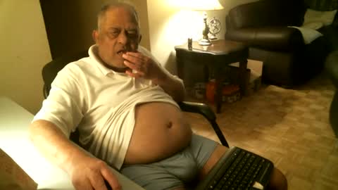 Snapshot of fredthetiger chatting on July 23, 2026, 2:09 am fredthetiger online show from July 23, 2026, 2:09 am