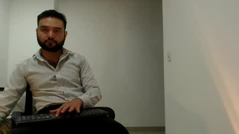 Snapshot of fredy_hunks chatting on June 13, 2026, 3:10 pm Fredy online show from June 13, 2026, 3:10 pm
