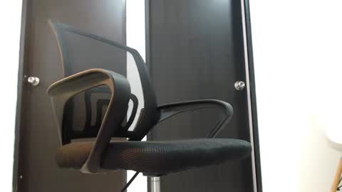 Snapshot of fredy_hunks chatting on July 20, 2026, 4:31 pm Fredy online show from July 20, 2026, 4:31 pm