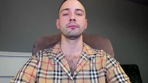 Andrew online show from November 26, 2025, 5:58 pm