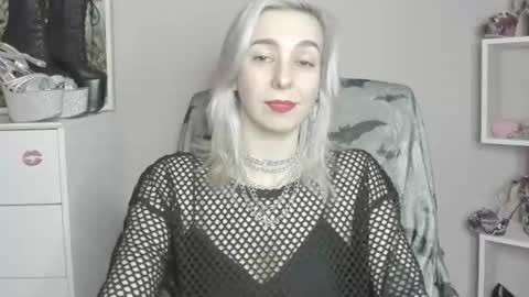 Snapshot of freeanne chatting on July 15, 2026, 6:40 am Anne online show from July 15, 2026, 6:40 am