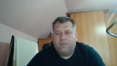 Snapshot of freeboy80180 chatting on December 7, 2024, 8:33 am freeboy80180 online show from December 7, 2024, 8:33 am