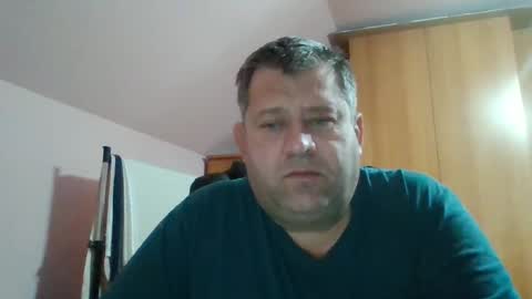 Snapshot of freeboy80180 chatting on December 13, 2024, 7:04 am freeboy80180 online show from December 13, 2024, 7:04 am