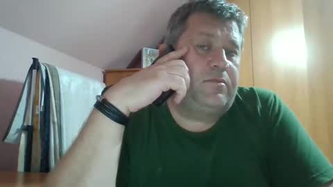 Snapshot of freeboy80180 chatting on September 24, 2025, 5:38 pm freeboy80180 online show from September 24, 2025, 5:38 pm