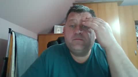 freeboy80180 online show from February 7, 2026, 12:42 pm