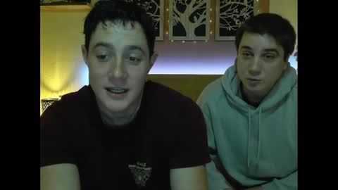 Snapshot of frenchhornybibs chatting on January 15, 2025, 9:20 pm French Horny Bibs online show from January 15, 2025, 9:20 pm