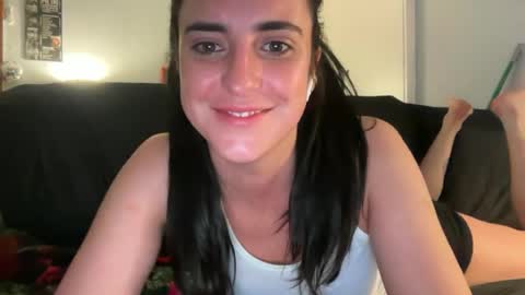 Snapshot of frenchtiips chatting on June 16, 2026, 10:34 pm Demi online show from June 16, 2026, 10:34 pm