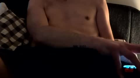 frenchymontreal online show from January 12, 2026, 1:27 pm