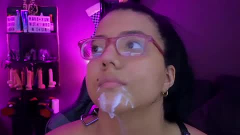     online show from December 29, 2024, 2:27 am