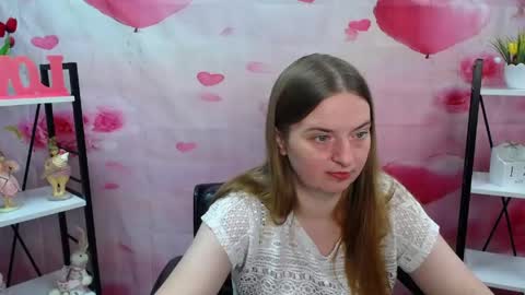 Snapshot of freyadak chatting on May 12, 2026, 5:10 pm FreyaDak online show from May 12, 2026, 5:10 pm