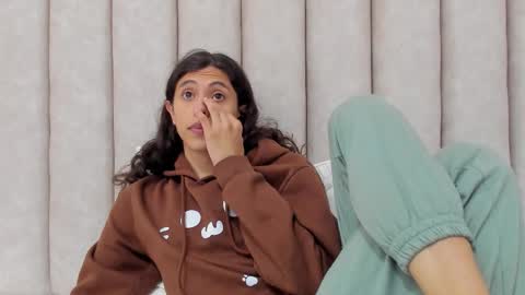 Snapshot of freyamoller_ chatting on February 14, 2026, 7:10 pm FreyaMoller online show from February 14, 2026, 7:10 pm