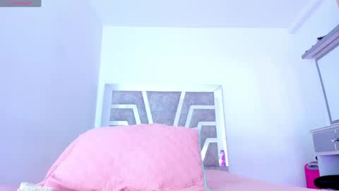 aura online show from May 2, 2026, 12:04 am