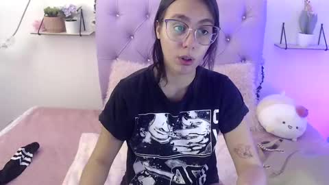 Freyja online show from March 10, 2025, 10:02 pm