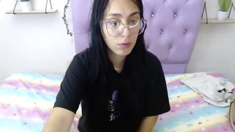 Freyja online show from November 26, 2025, 10:11 pm