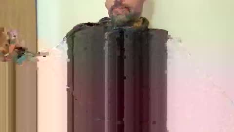 frezer09 online show from April 12, 2026, 12:43 pm