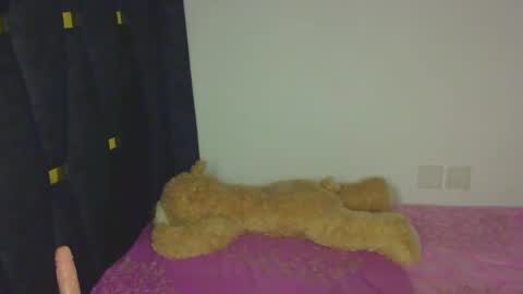 Snapshot of frianmak chatting on January 23, 2025, 8:24 pm Frian online show from January 23, 2025, 8:24 pm