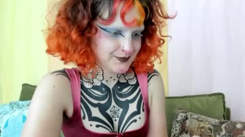 Snapshot of friskyflowers chatting on April 30, 2026, 9:52 pm cherry online show from April 30, 2026, 9:52 pm