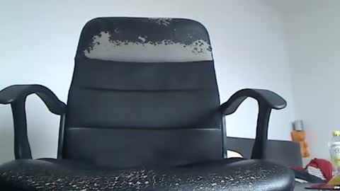 sexykl online show from November 8, 2025, 8:03 am