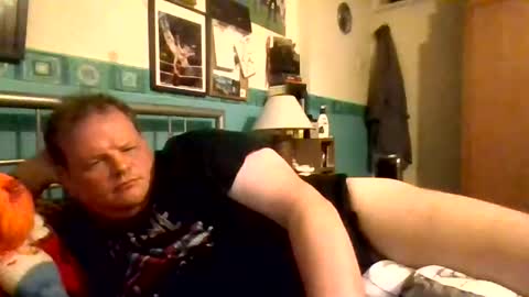 Snapshot of fritzboy290 chatting on July 11, 2026, 2:36 am Tom online show from July 11, 2026, 2:36 am