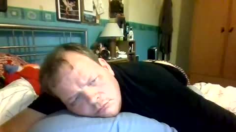 Snapshot of fritzboy290 chatting on July 14, 2026, 4:06 am Tom online show from July 14, 2026, 4:06 am