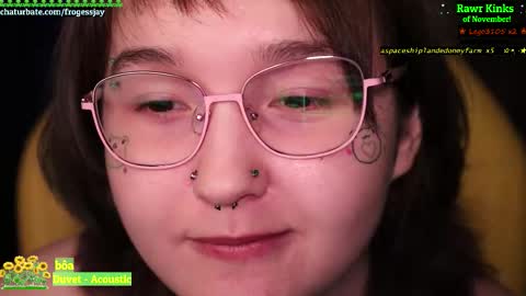   Jaywise Frogfoot  online show from November 24, 2025, 8:19 pm