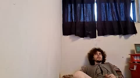 Snapshot of frogfreak976 chatting on June 20, 2026, 9:45 am Julian Singhlour online show from June 20, 2026, 9:45 am