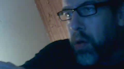 fromgermanywithlove1 online show from November 7, 2025, 3:39 am