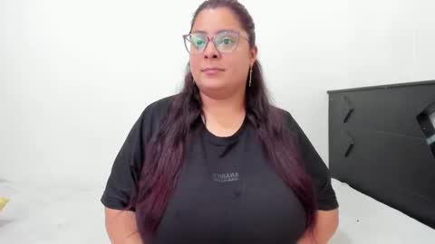 Lucy online show from October 6, 2025, 7:44 pm