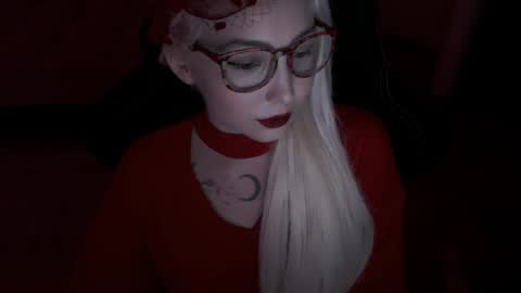 Lilith online show from April 3, 2026, 8:40 pm