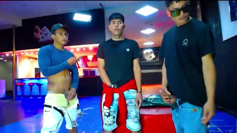 THOMAS AND DAMIAND online show from October 21, 2025, 6:41 pm