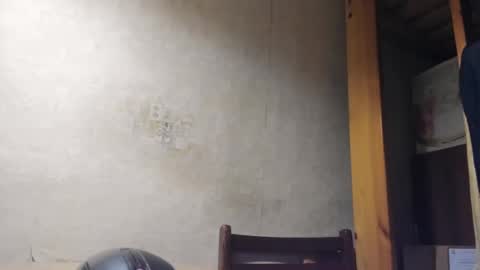 Snapshot of frumcake chatting on January 12, 2025, 1:21 am FrumCake online show from January 12, 2025, 1:21 am