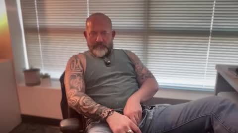 fuckadilf online show from April 21, 2026, 2:56 pm