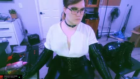 Snapshot of fuckdoll_perversions_inc chatting on February 28, 2026, 5:41 am Miss Charlotte online show from February 28, 2026, 5:41 am