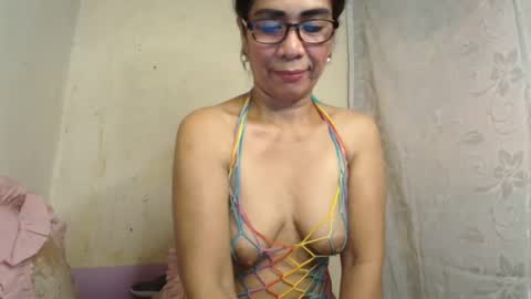 Snapshot of fuckinghairy49 chatting on December 10, 2024, 6:01 am mariposa online show from December 10, 2024, 6:01 am