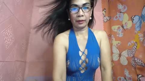 Snapshot of fuckinghairy49 chatting on February 11, 2025, 6:19 am mariposa online show from February 11, 2025, 6:19 am