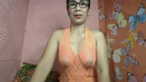 Snapshot of fuckinghairy49 chatting on October 19, 2025, 4:07 pm mariposa online show from October 19, 2025, 4:07 pm