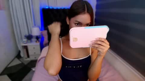 JAYDE MARRIE online show from July 6, 2026, 9:06 pm