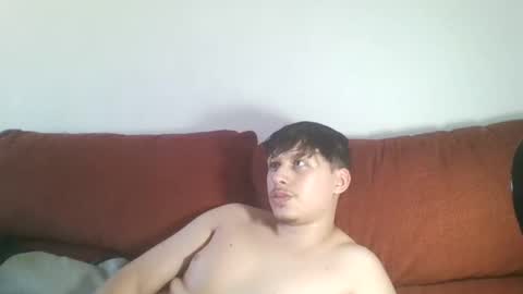 Snapshot of fuckmales21 chatting on April 6, 2026, 4:32 am fuckmales21 online show from April 6, 2026, 4:32 am